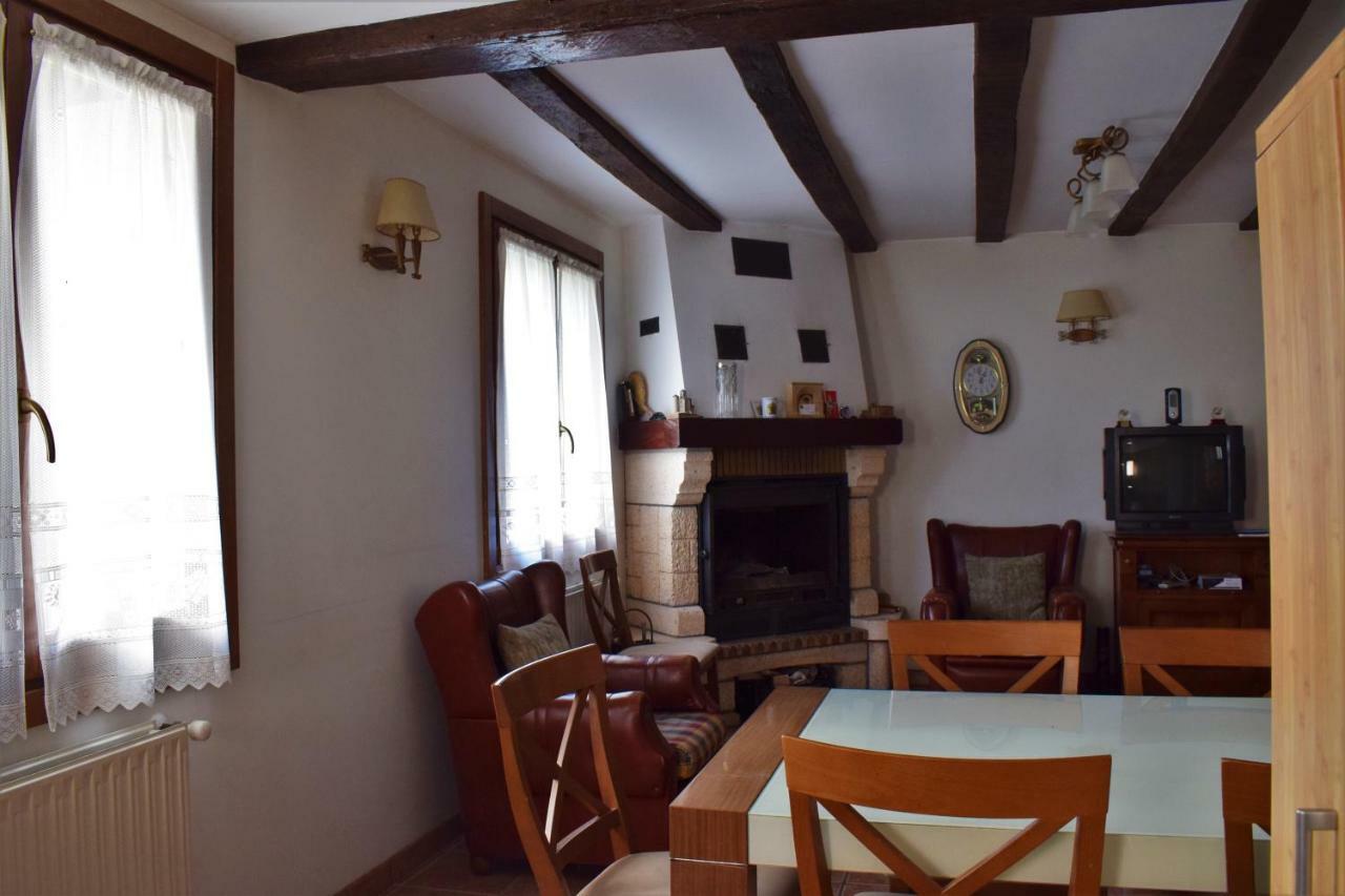 Casa Artegia Guest House Mezkiriz ภายนอก รูปภาพ